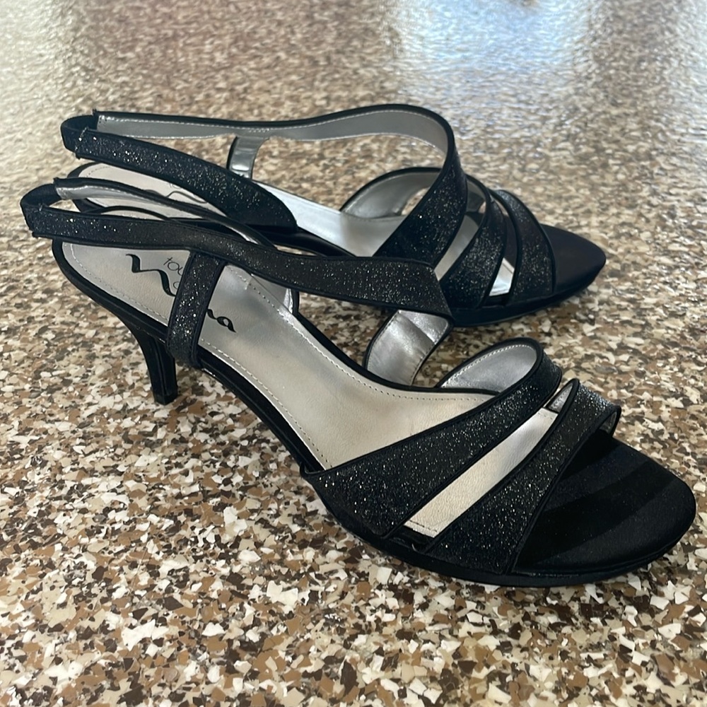 Touch of Nina 9.5 heel